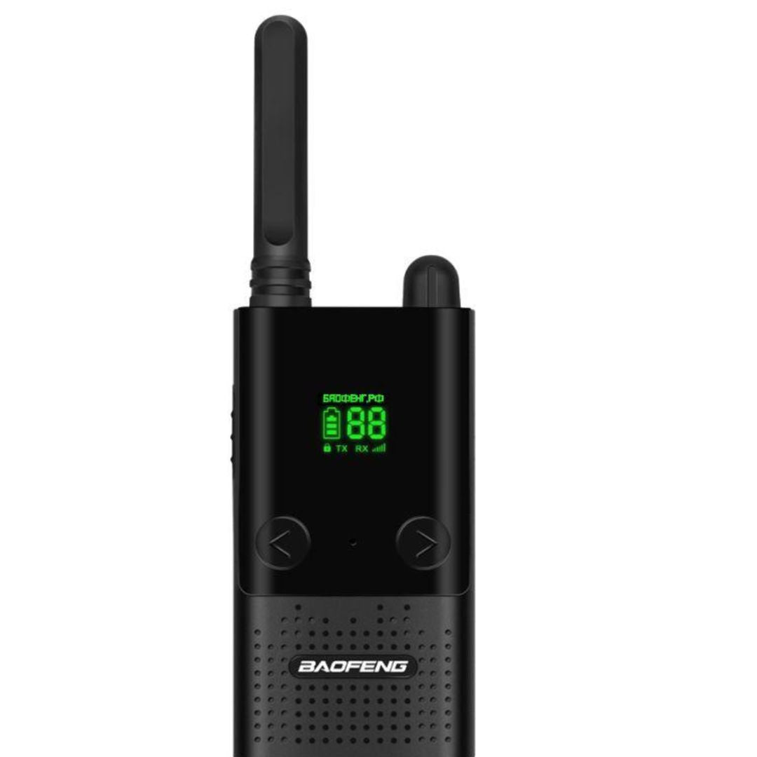 Радиостанция Baofeng BF-T9 отпред – зелен LCD дисплей