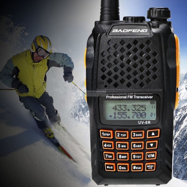 Радиостанция Baofeng UV-6R – подходяща за ски и планина